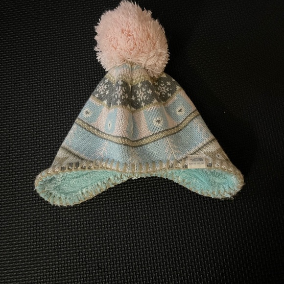 North face baby fair isle ear flap hat - Picture 2 of 3
